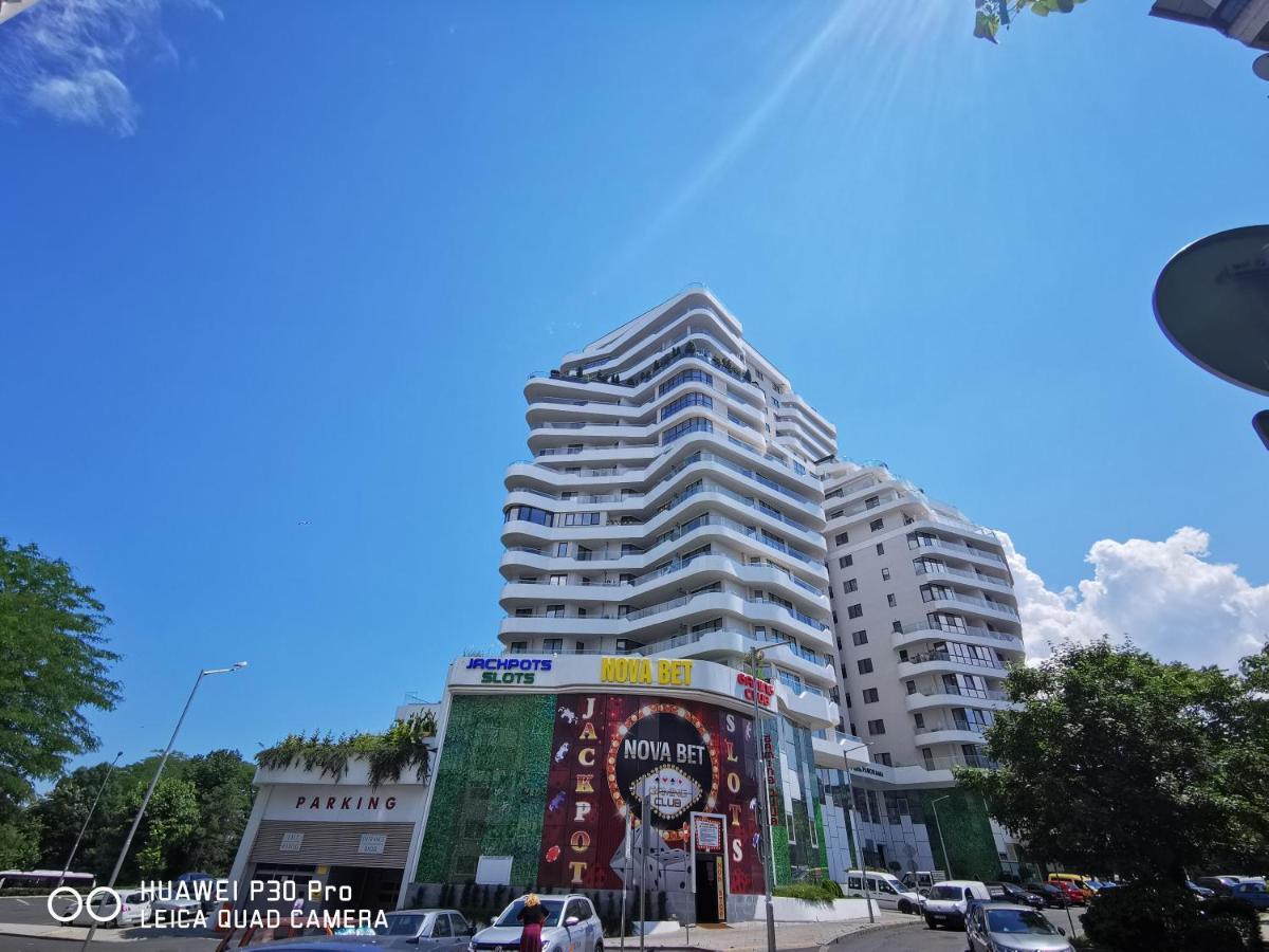 Luxury Apartments Alix Бургас Экстерьер фото